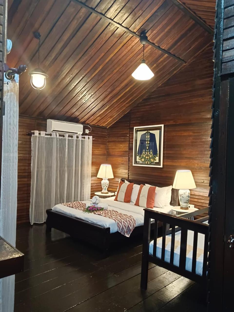 Melina Beach Resort Kampung Genting Bagian luar foto