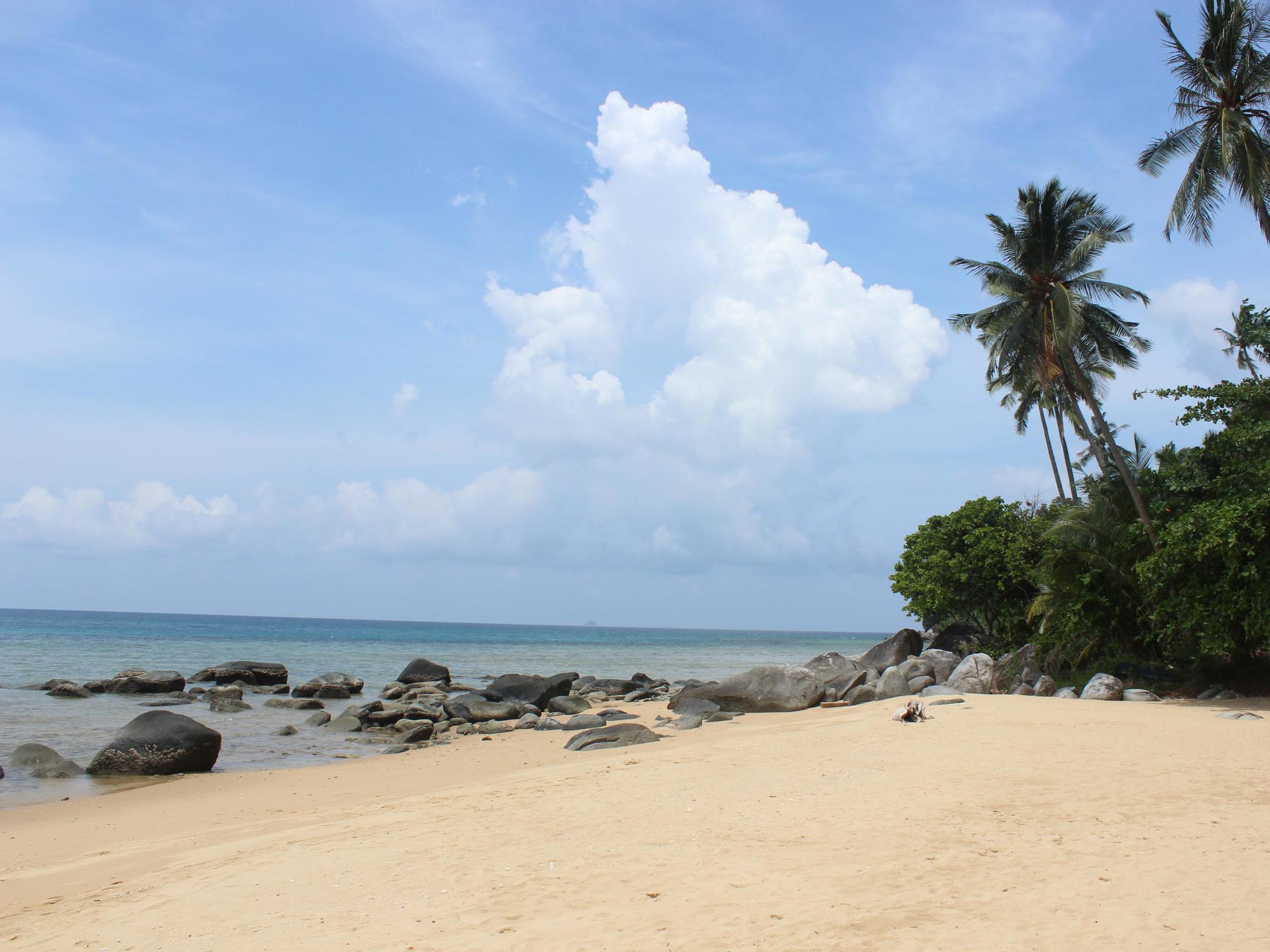 Melina Beach Resort Kampung Genting Bagian luar foto